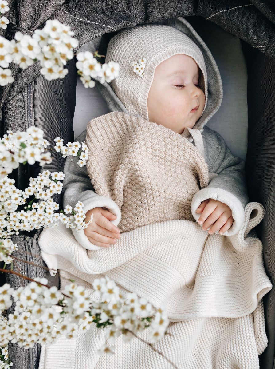 Decke aus 100 % natürlicher Merinowolle, warmes Beige