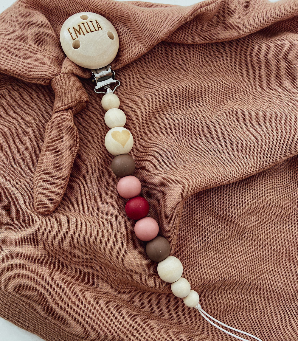 Personalisierte Schnullerkette "Emilia"
